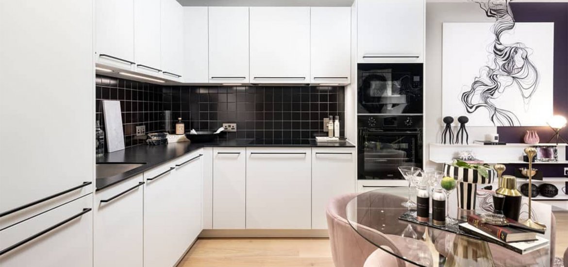 Apartment in Blackwall, London, UK, 3 bedrooms, 1108 sq.ft No. 730 - 3