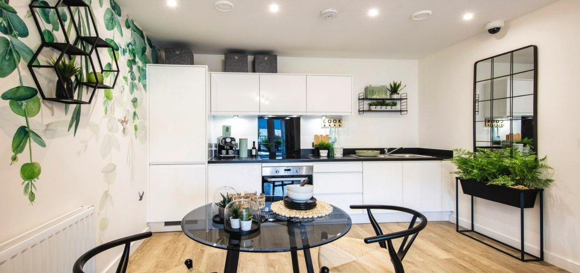 Apartment in Norbiton Common, London, UK, 1 bedroom, 643 sq.ft No. 1462 - 3