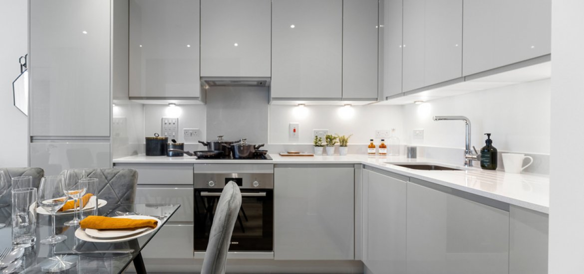 Apartment in Upper Edmonton, London, UK, 2 bedrooms, 708 sq.ft No. 1786 - 13