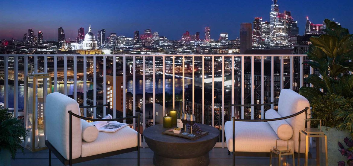 Apartment in Borough, London, UK, 2 bedrooms, 901 sq.ft No. 2284 - 1