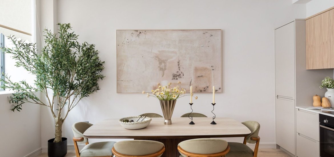 Apartment in Victoria Park Village, London, UK, 2 bedrooms, 744 sq.ft No. 2386 - 4