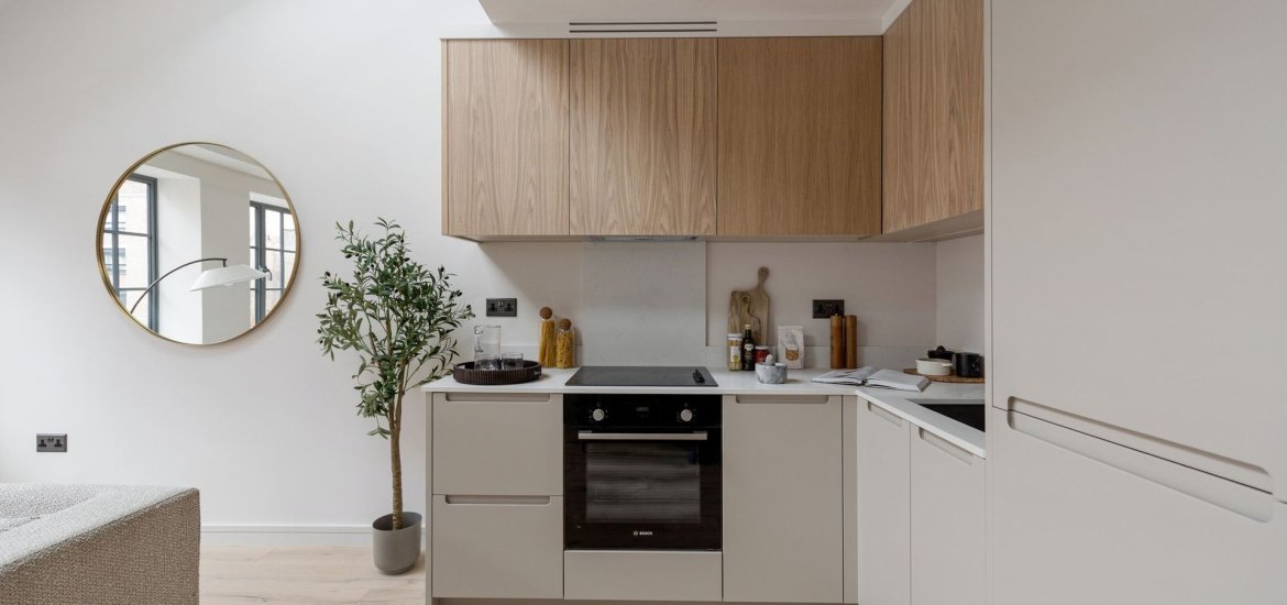 Apartment in Victoria Park Village, London, UK, 2 bedrooms, 787 sq.ft No. 2387 - 6