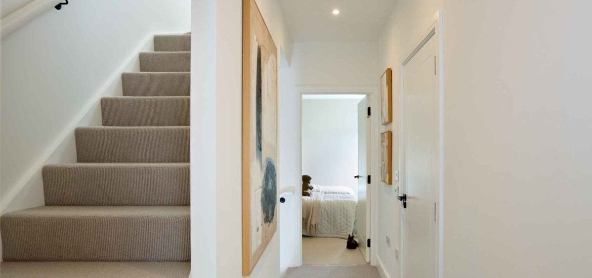 Townhouse in Twickenham, London, UK, 3 bedrooms, 1221 sq.ft No. 2379 - 2